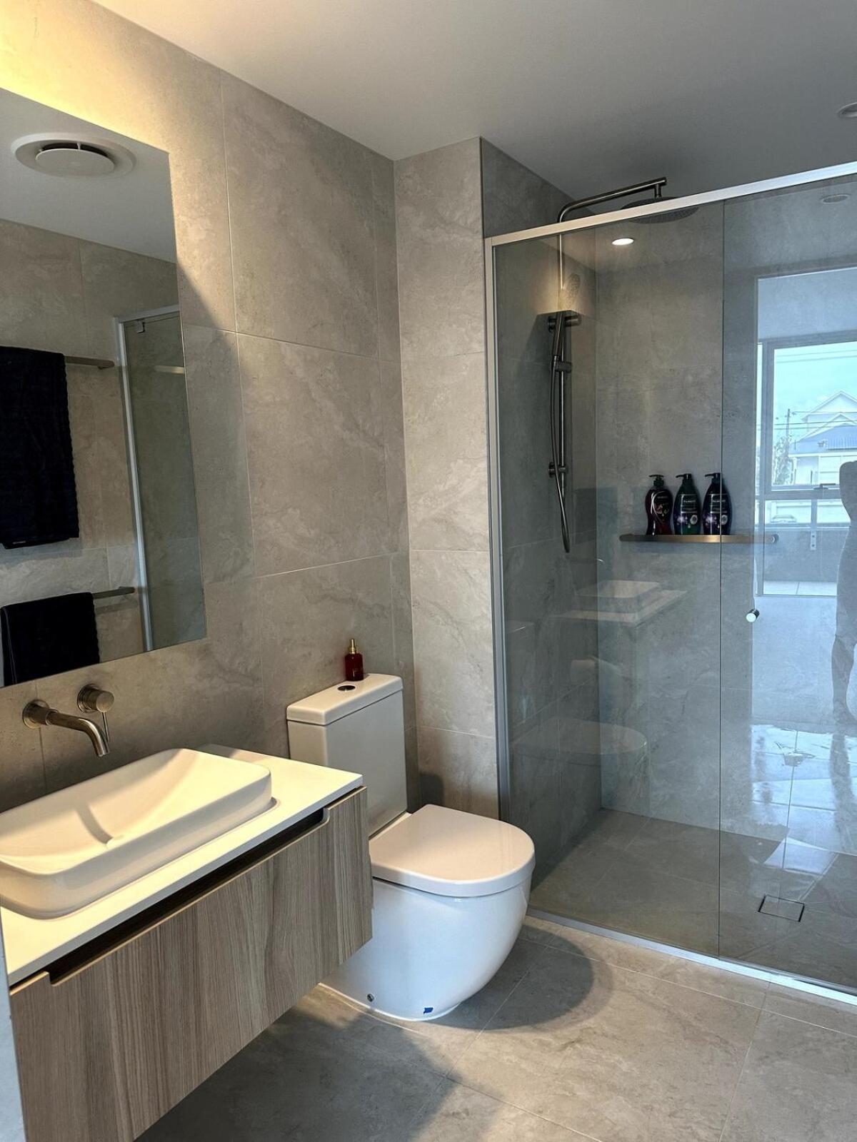 Palm Luxe * Gold Coast
